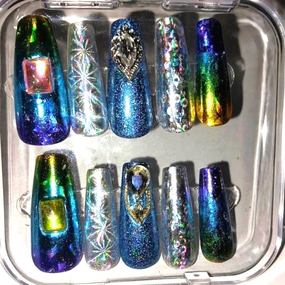Hand crafted festive press on nails sz Large